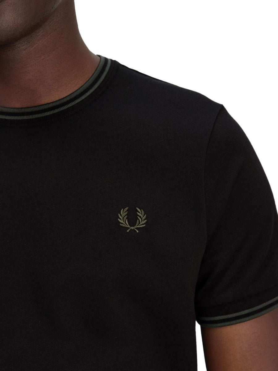 FRED PERRY DOUBLE STRIPE T-SHIRT