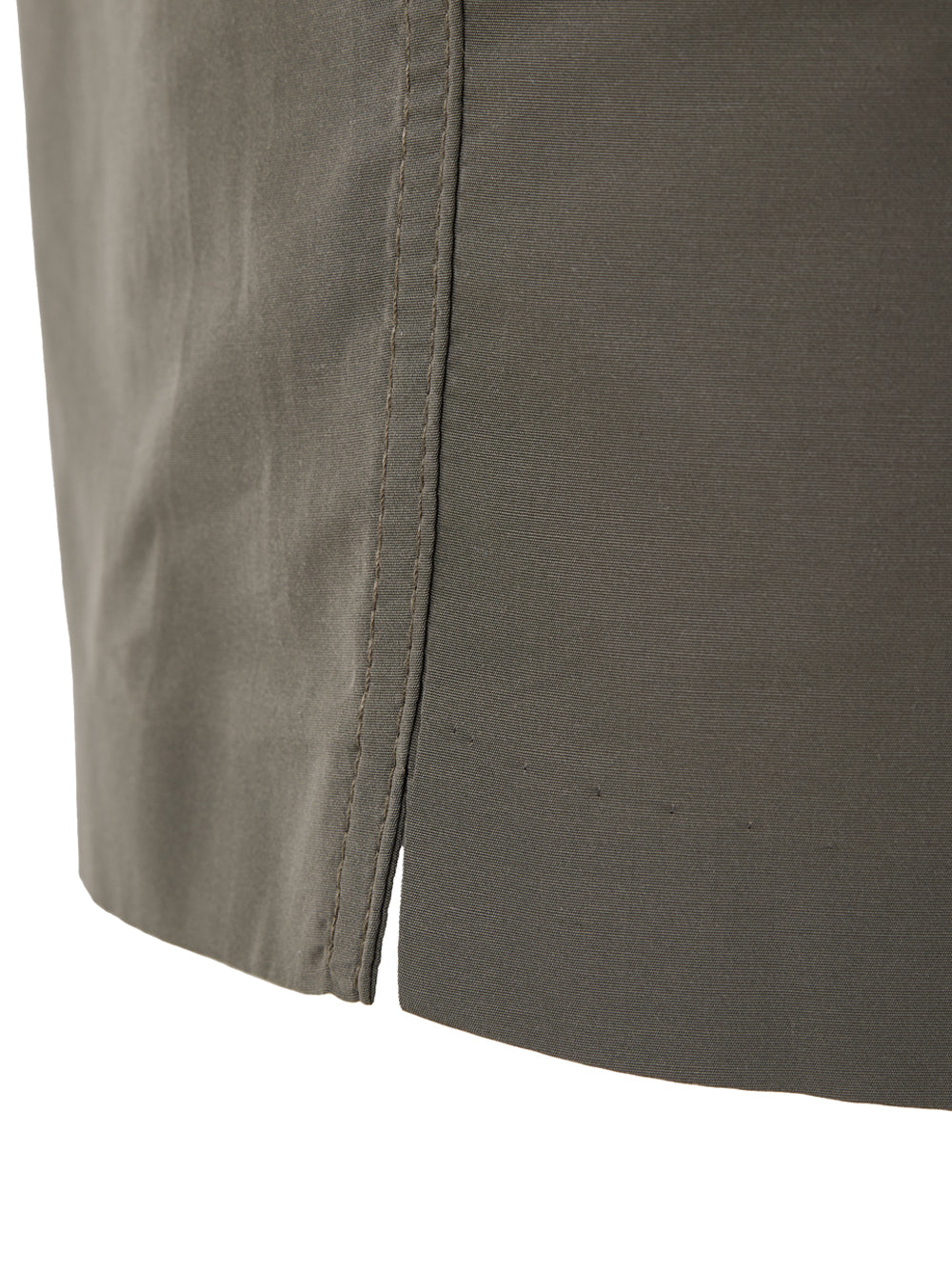 Tom Ford Khaki Technical Fabric Bermuda Shorts – Men Verde kaki – Siebentaschen