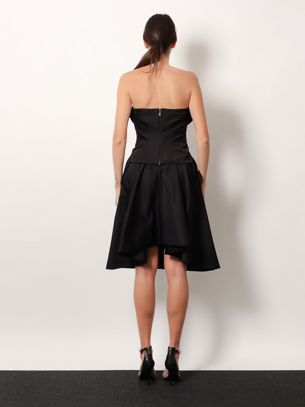 Alexander Mcqueen Flared midi skirt