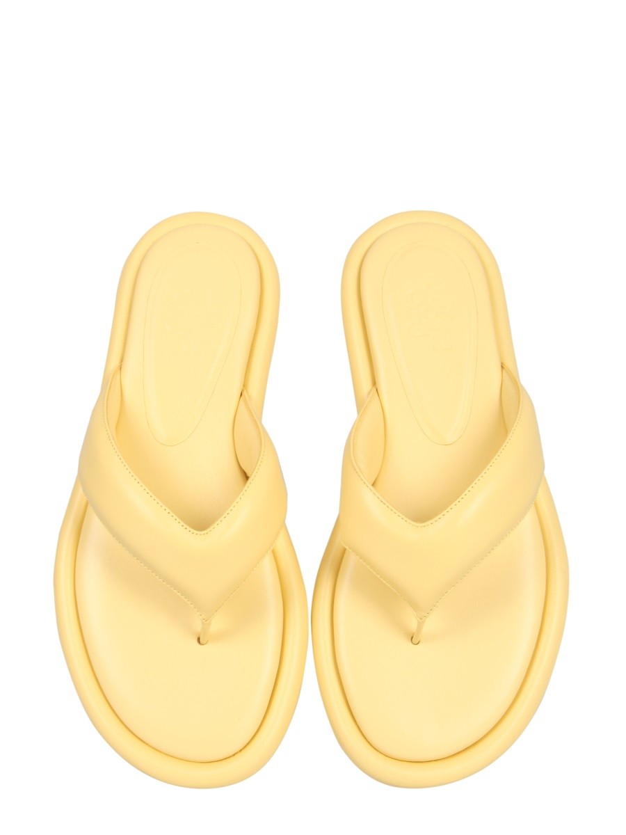 GIA BORGHINI GIA 5 PUFFY FLAT SANDALS