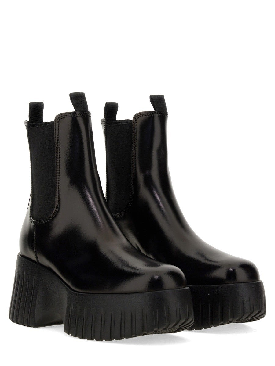 h-stripe-chelsea-boot