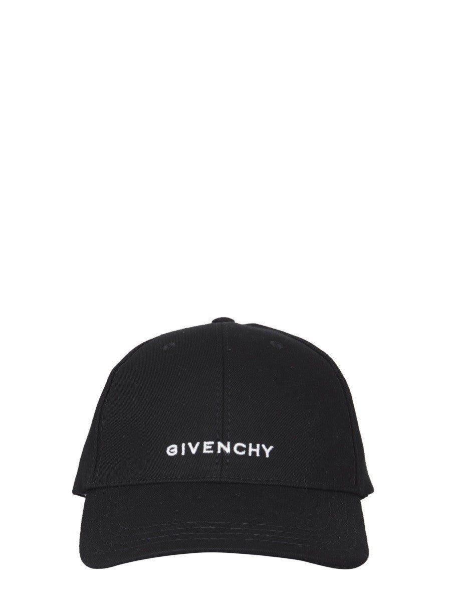 Givenchy HAT 4G