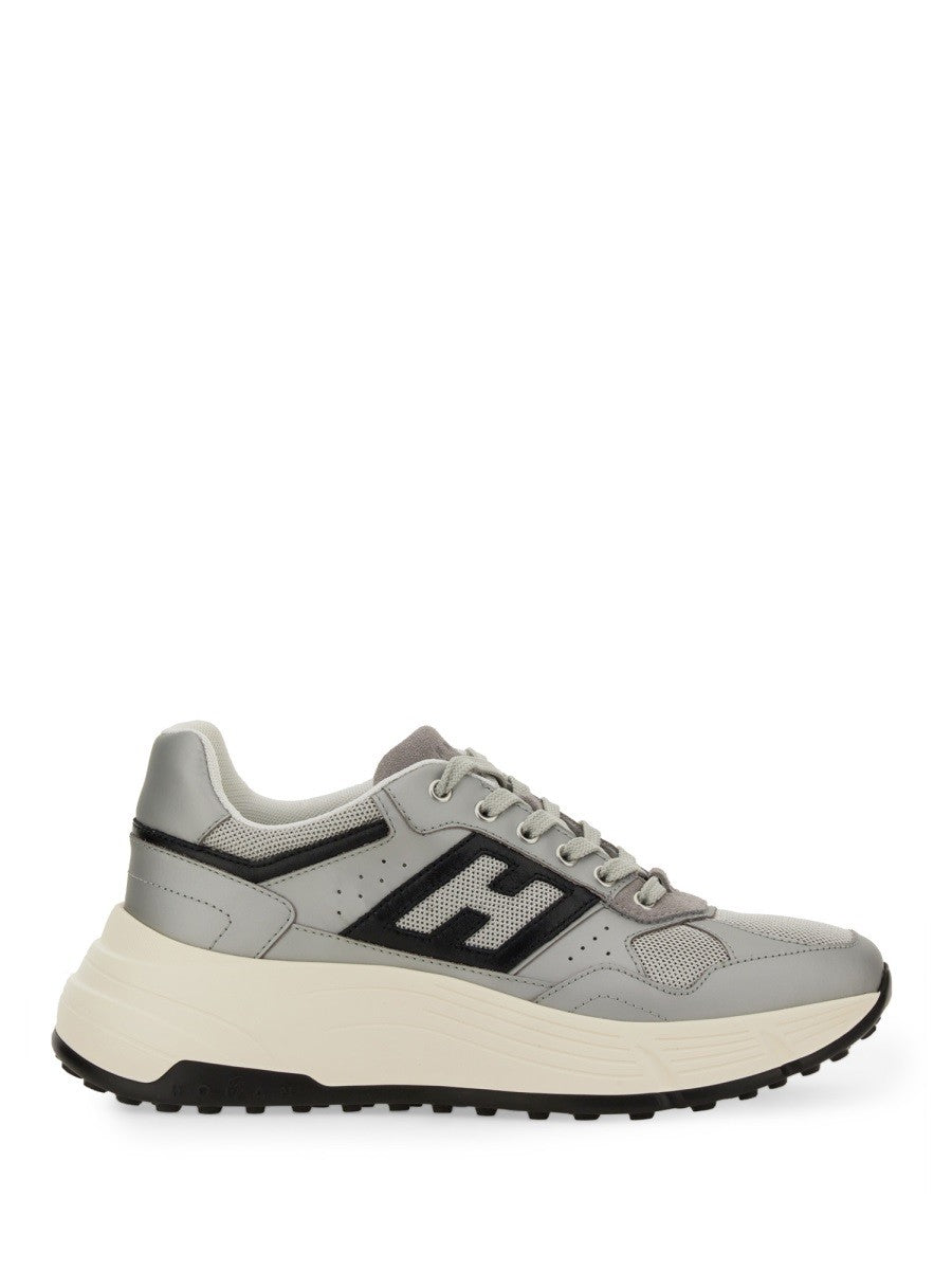 hi-fi-sneaker