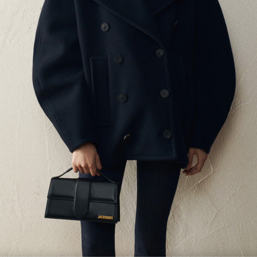 JACQUEMUS Le Grand Bambino Black Cross Body Ba, Gold Logo – Siebentaschen