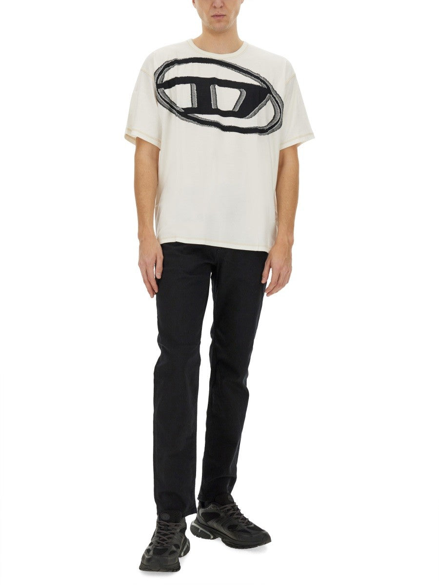 Diesel "1986 LARKEE-BEEX" JEANS