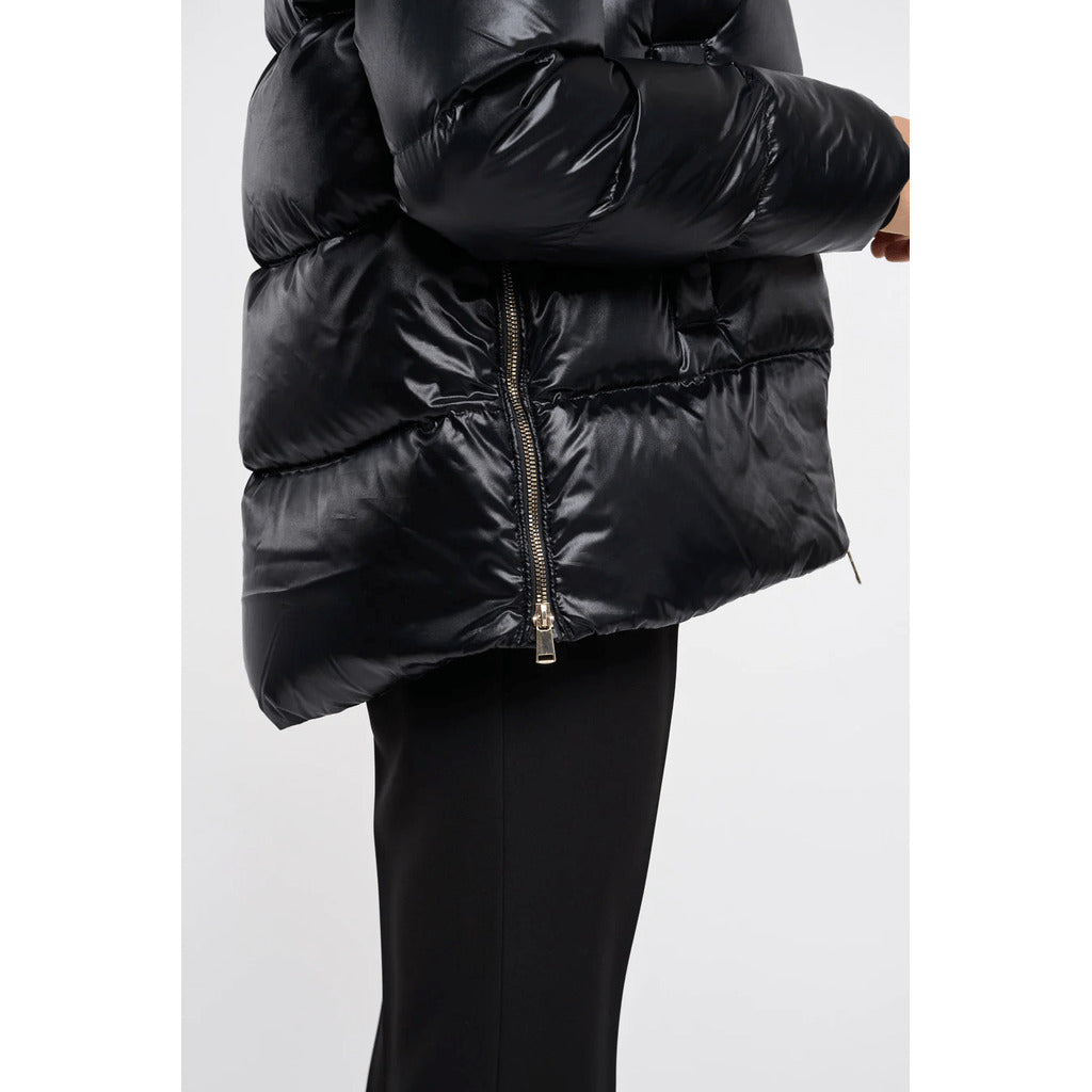 People Of Shibuya Quilted Down Jacket In Ultralight Technical Fabric Gold — view 7