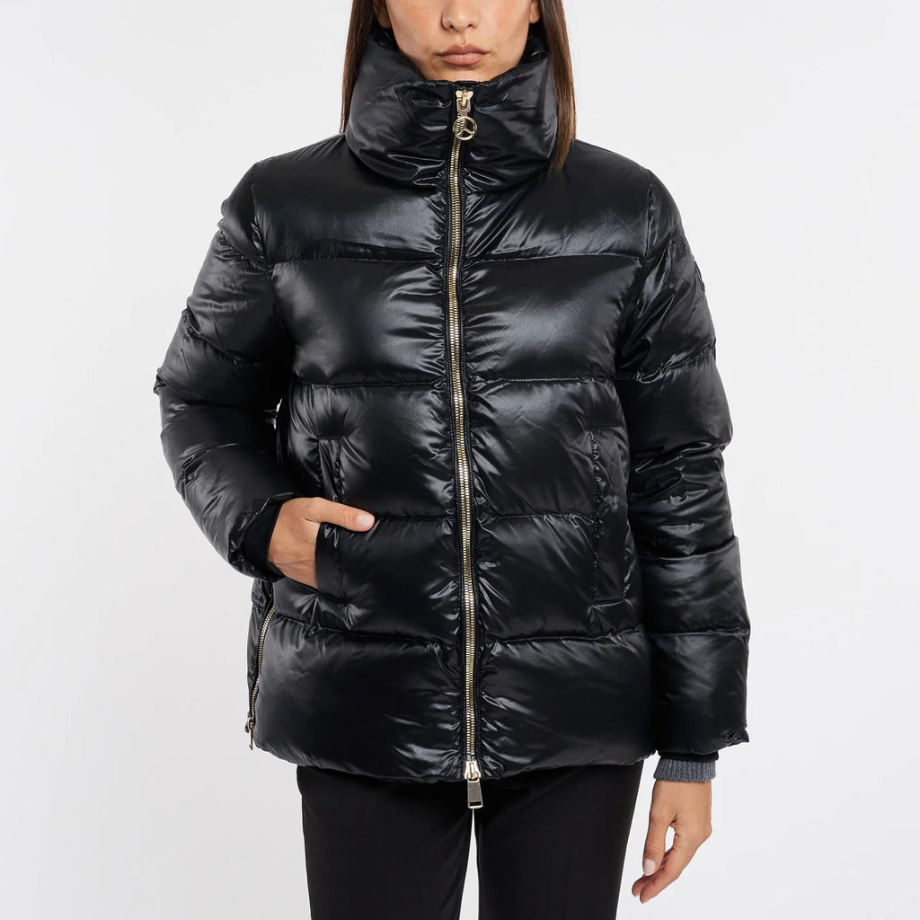 People Of Shibuya Quilted Down Jacket In Ultralight Technical Fabric Gold — view 6