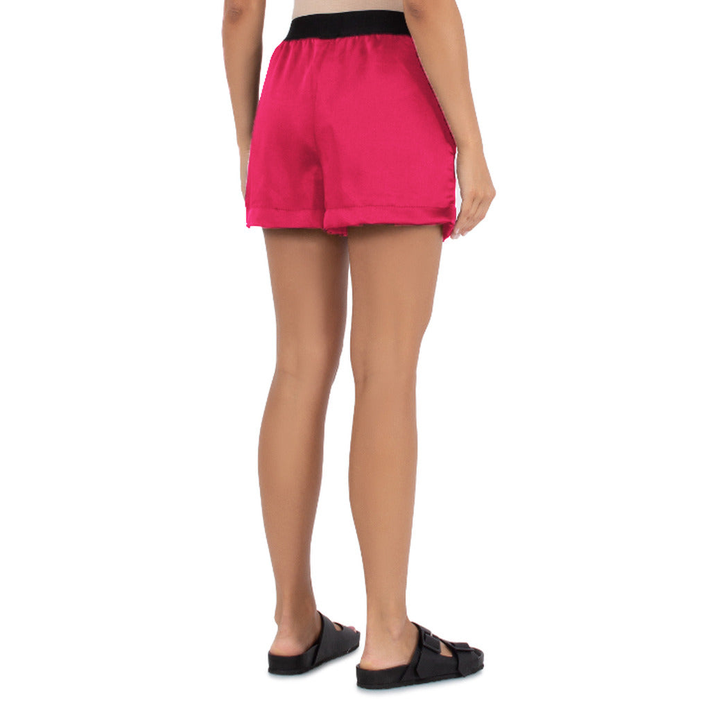 Comme Des Fuckdown Satin Shorts In Raso Fuxia — view 2