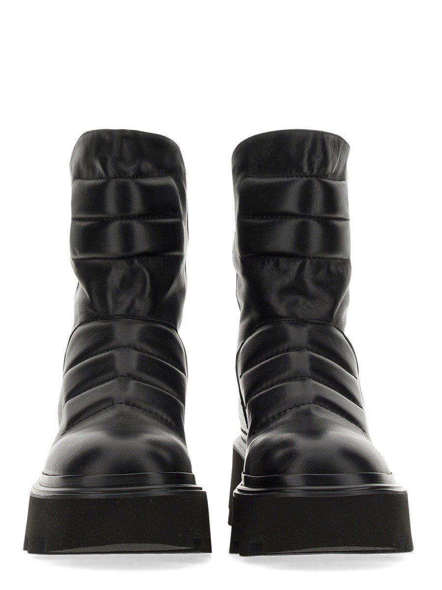 leather-boot