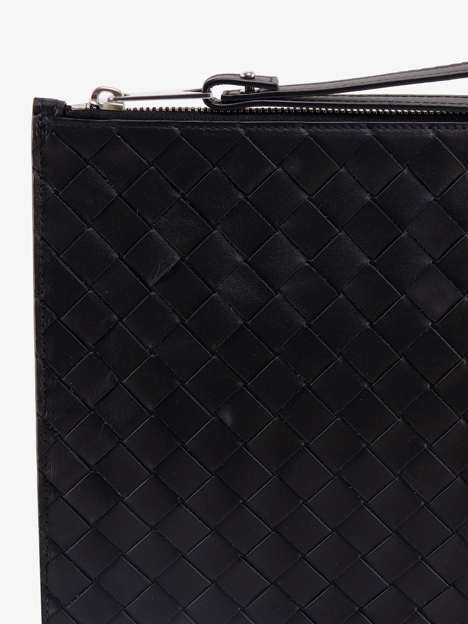 Bottega Veneta Leather clutch with Intrecciato motif
