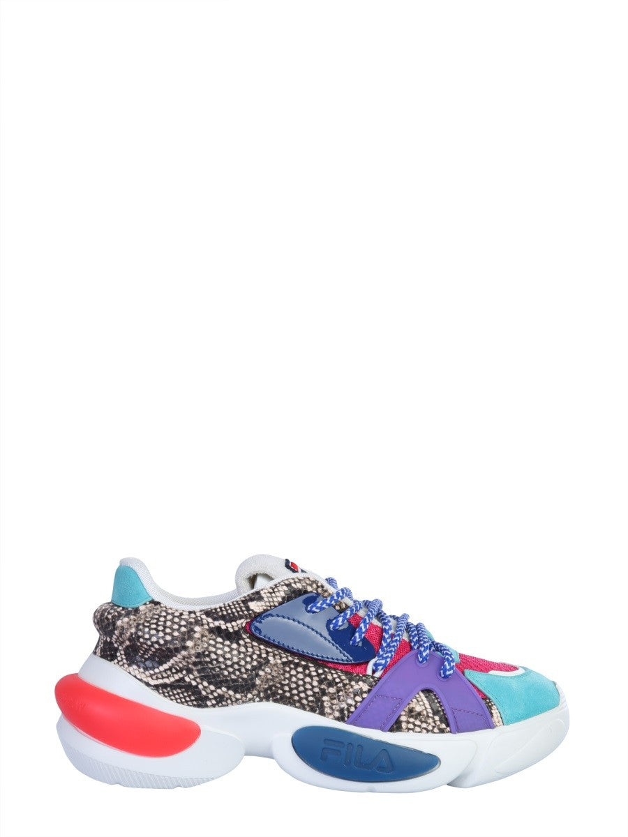 logo-sneakers