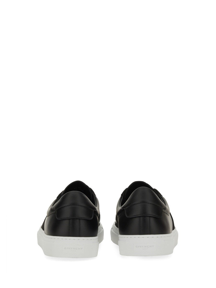 Givenchy LOW TOP SNEAKER WITH LOGO