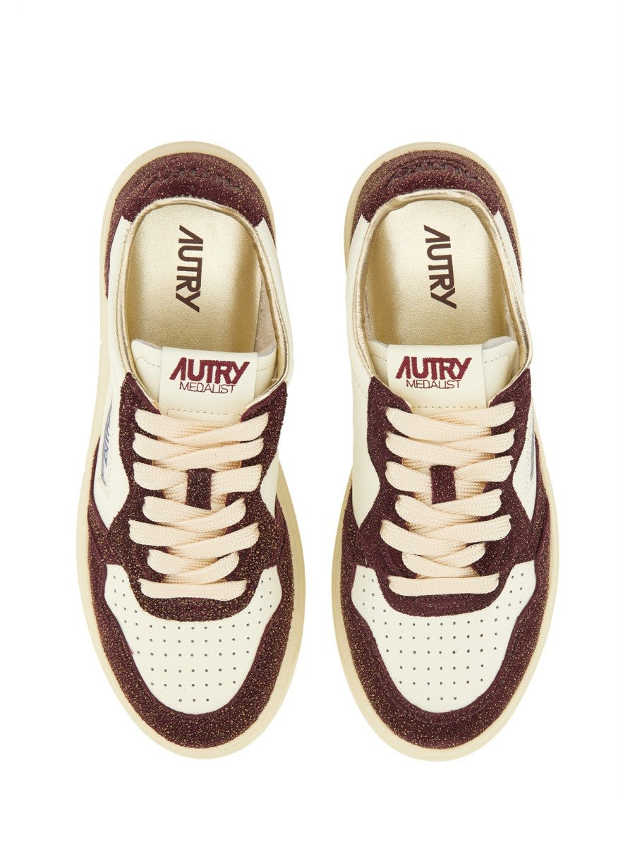 Autry "MEDALIST LOW" SNEAKER