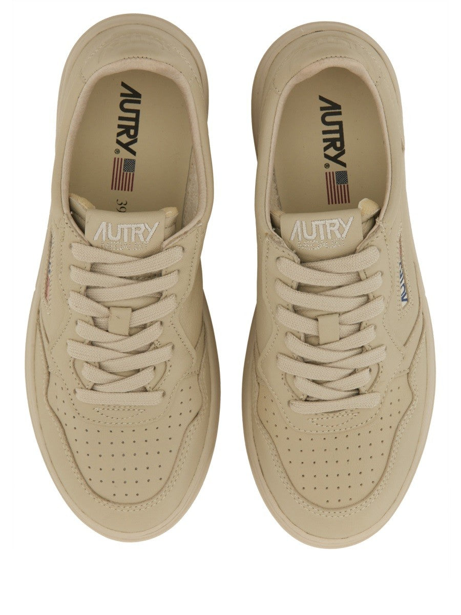 Autry "MEDALIST LOW" SNEAKER