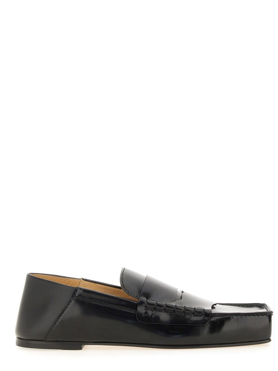 moccasin-carre