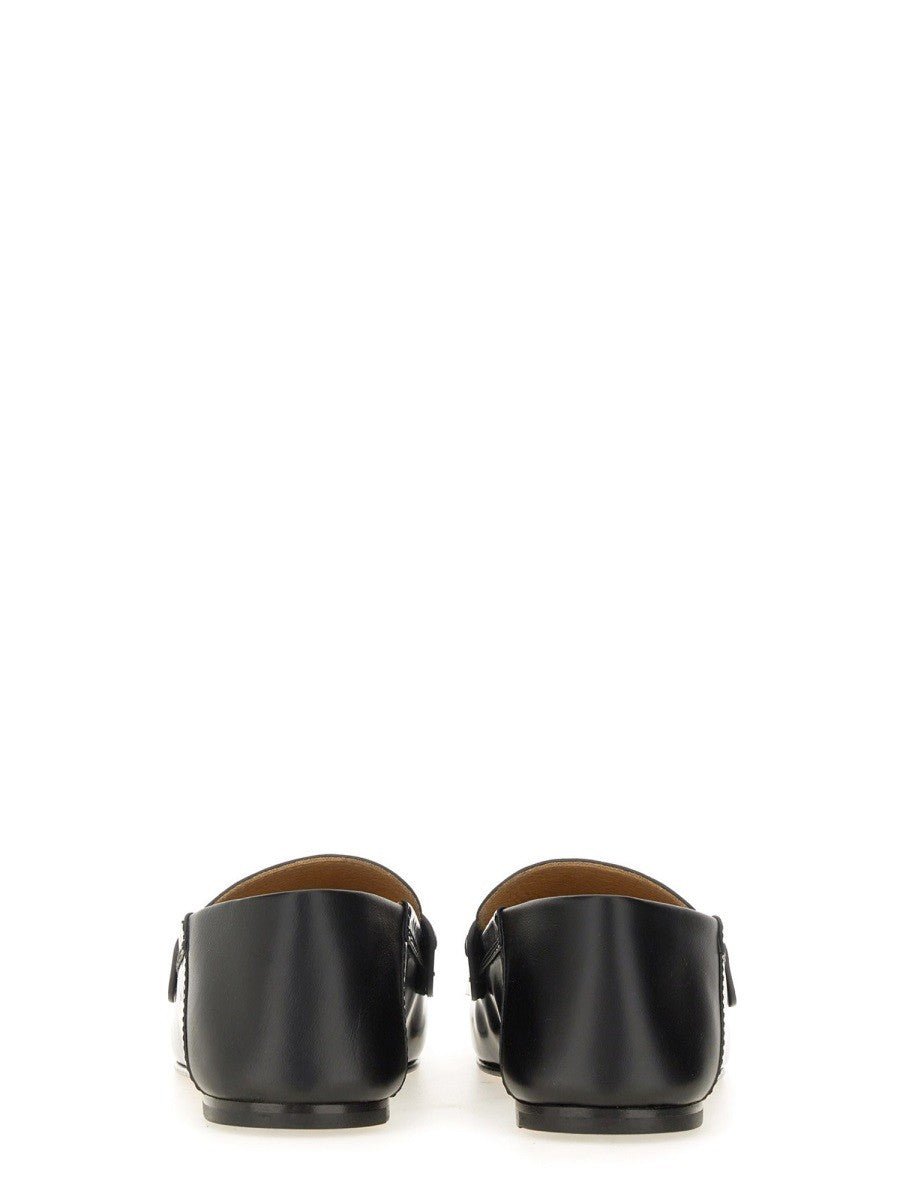 moccasin-carre