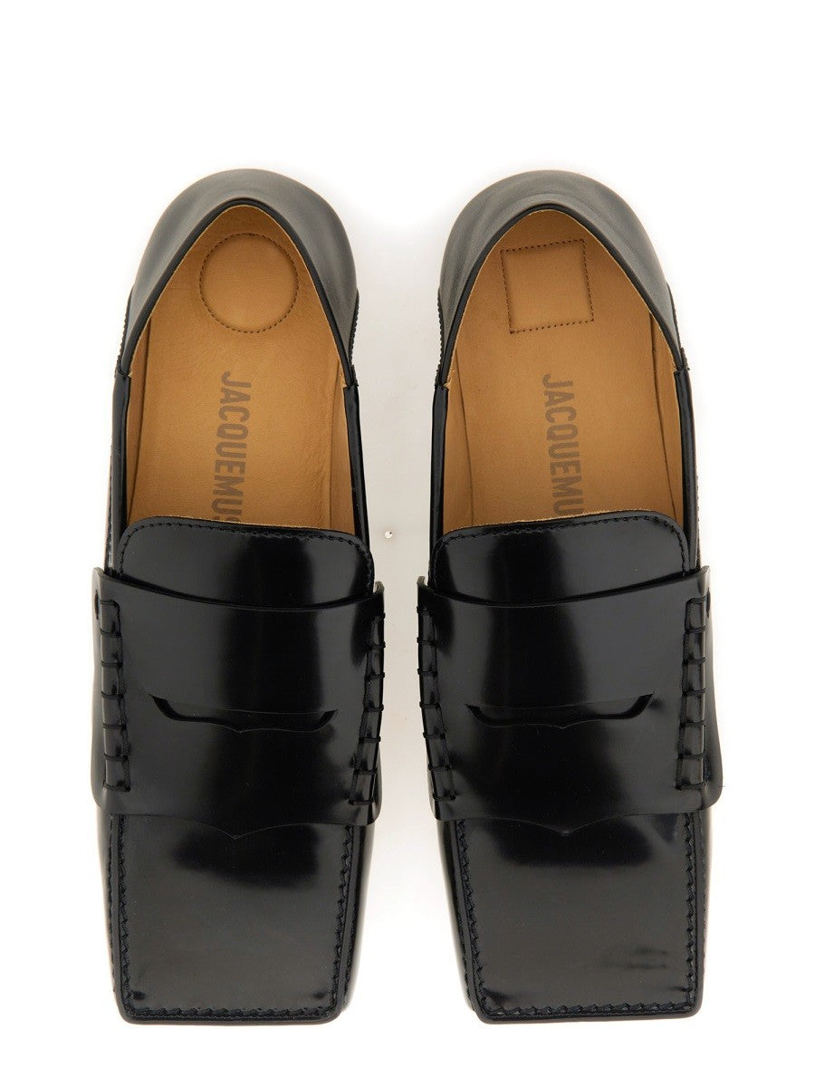 moccasin-carre