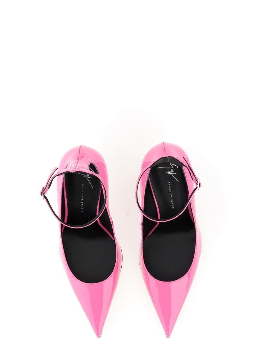 patent-leather-pumps