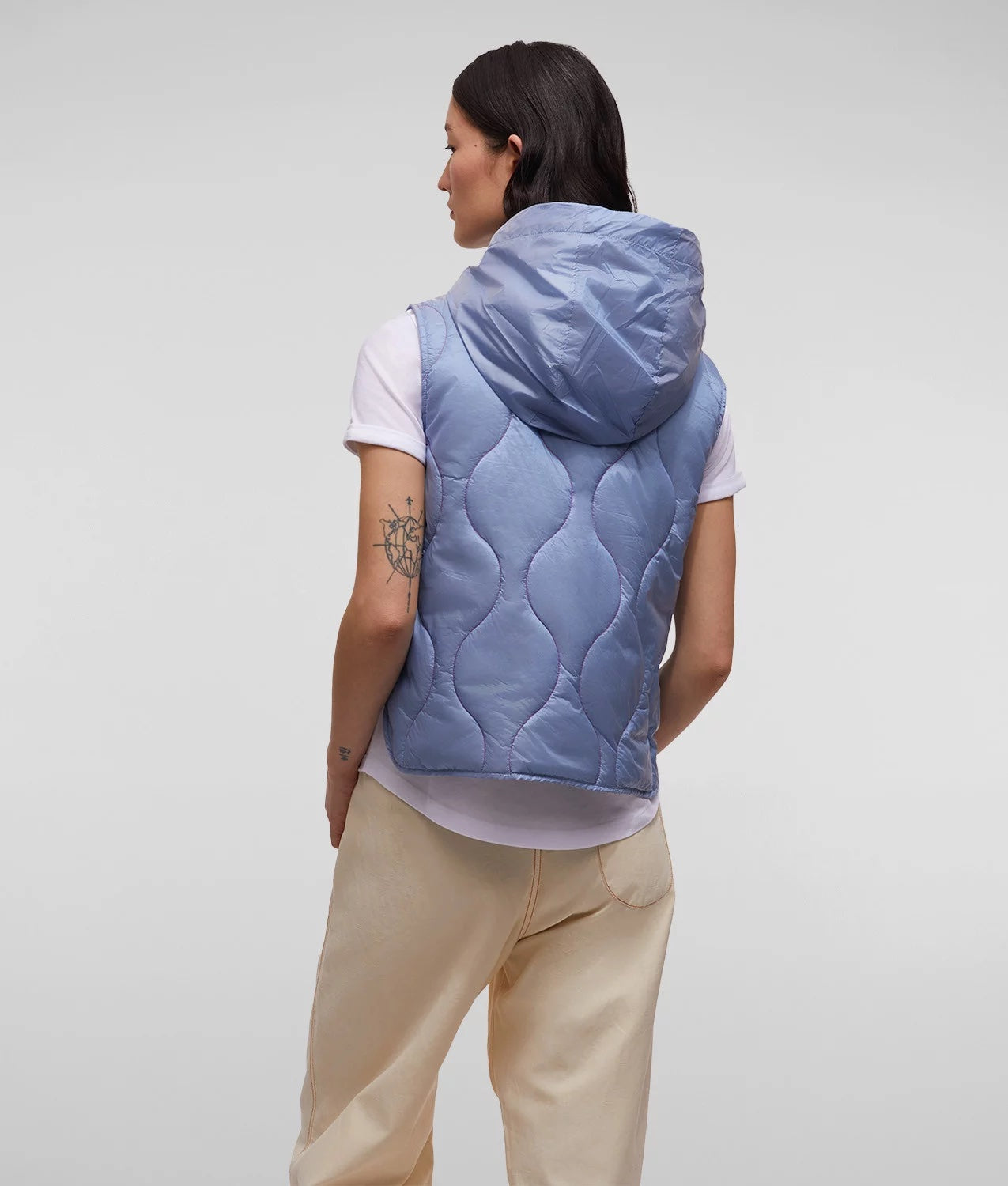 mabe vest