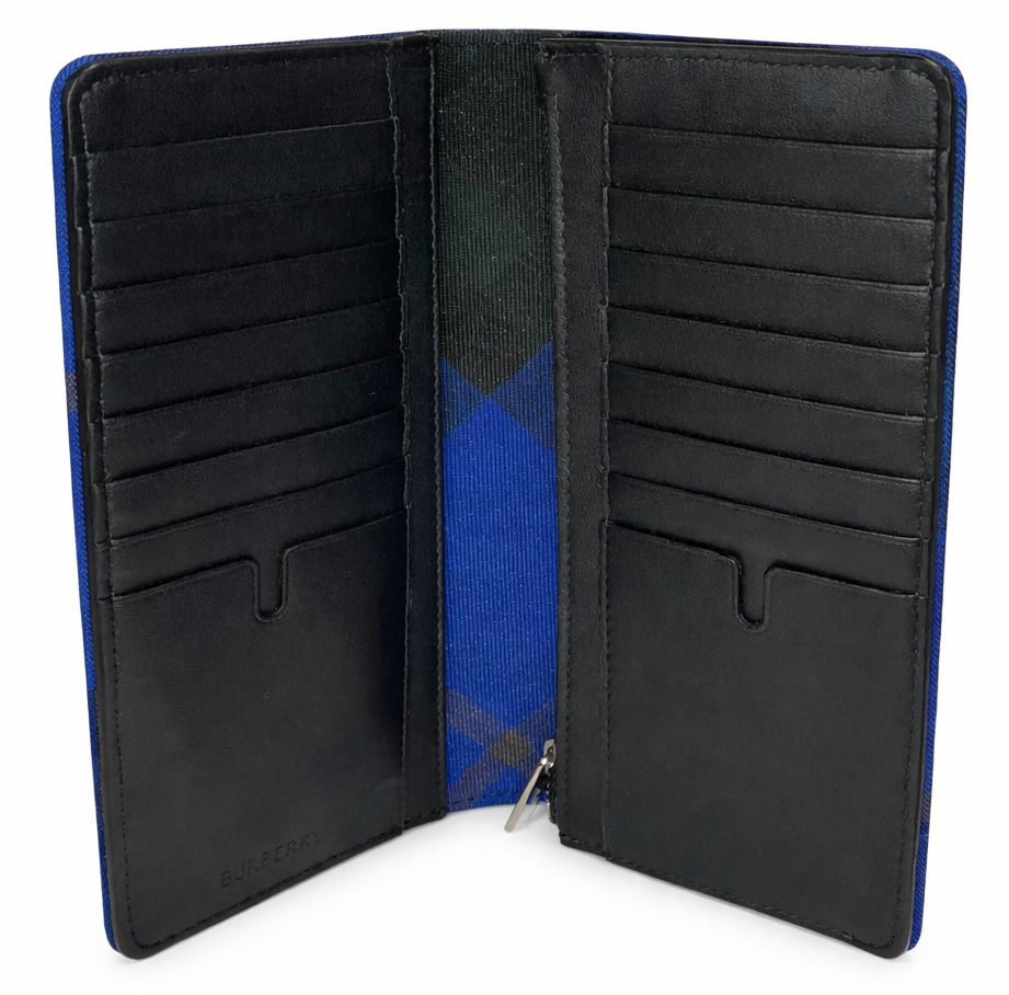 Burberry Man Black Card holder