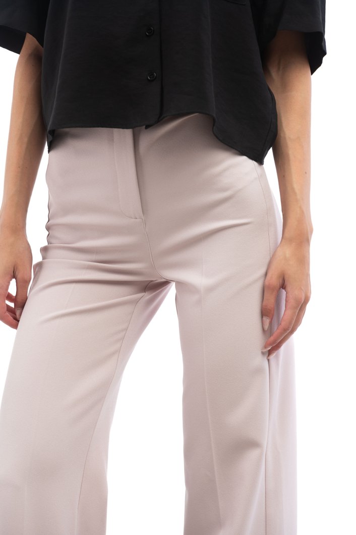 pantaloni lilac tulle