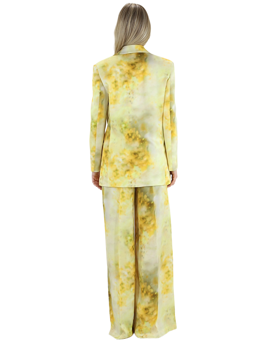 giacca blazer esagerata