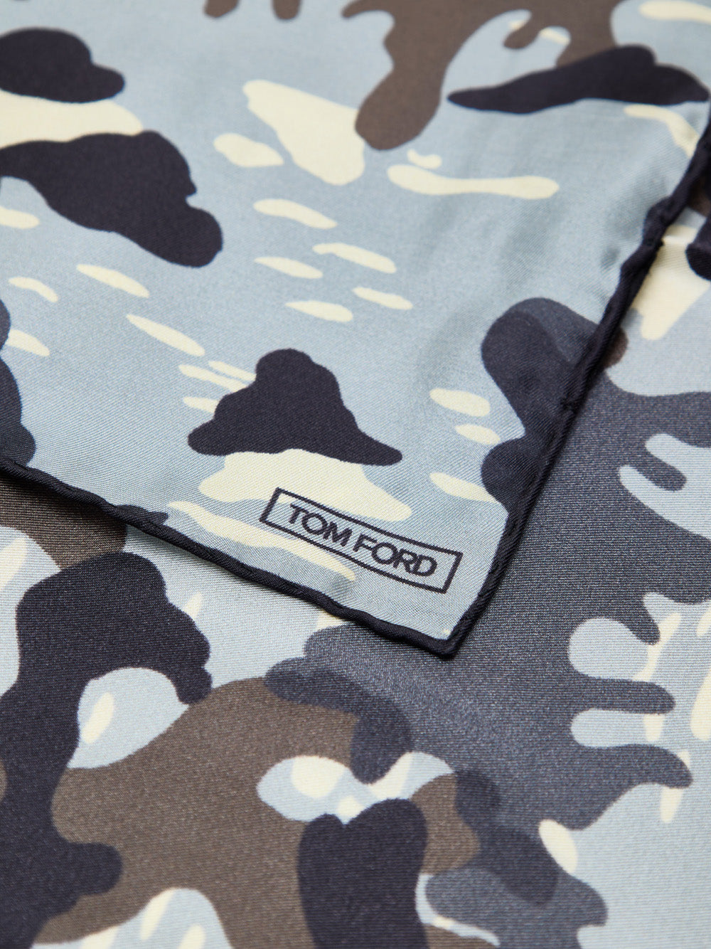 Tom Ford Light Gray Camouflage Print Silk Pocket Square