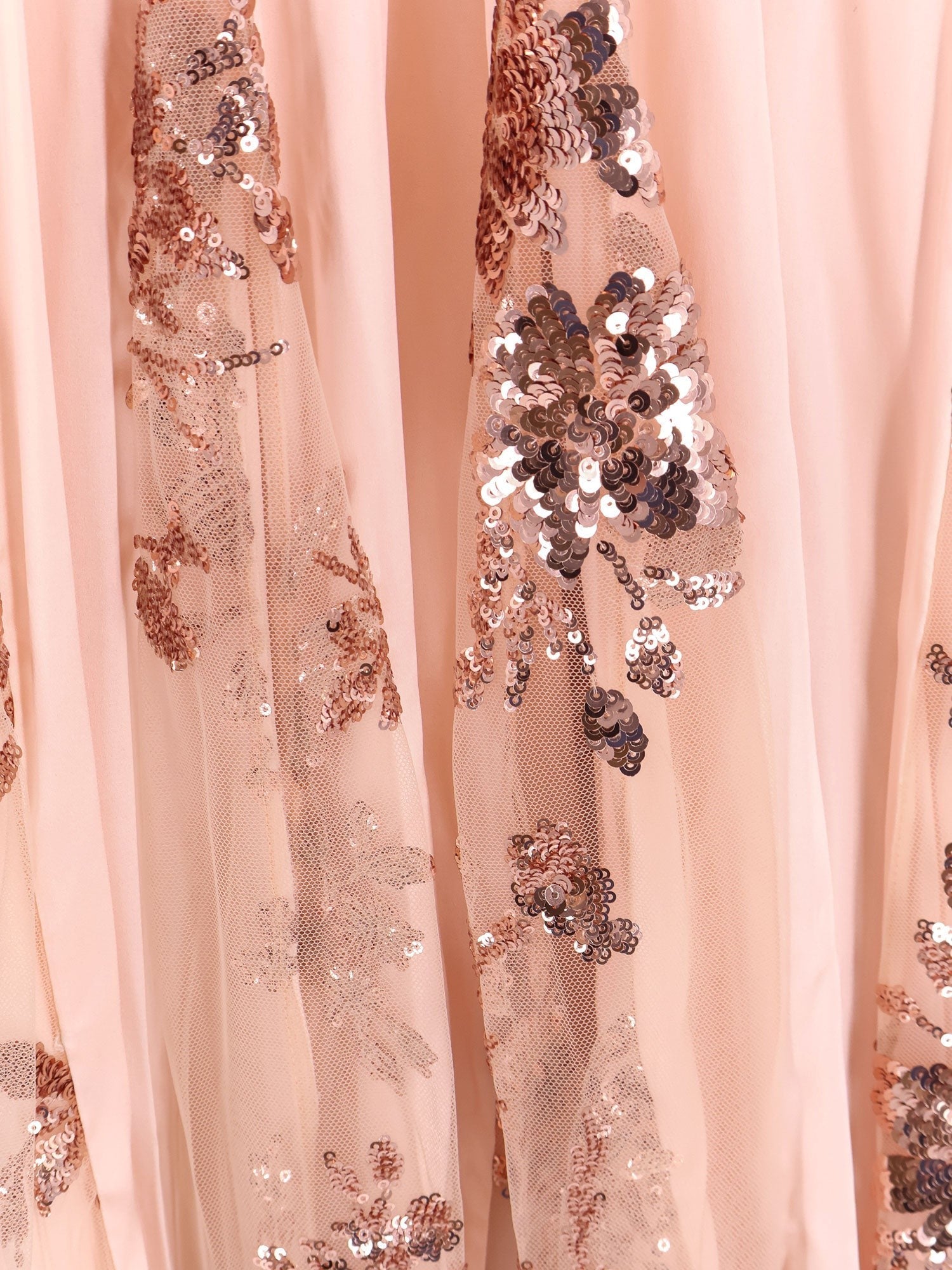 Elisabetta Franchi Red carpet dress in silk georgette fabric and embroidered lace