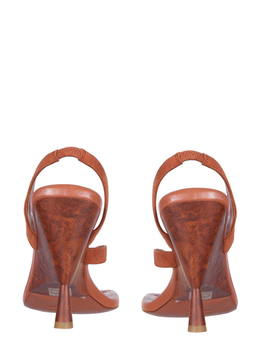 rosie-12-footbed