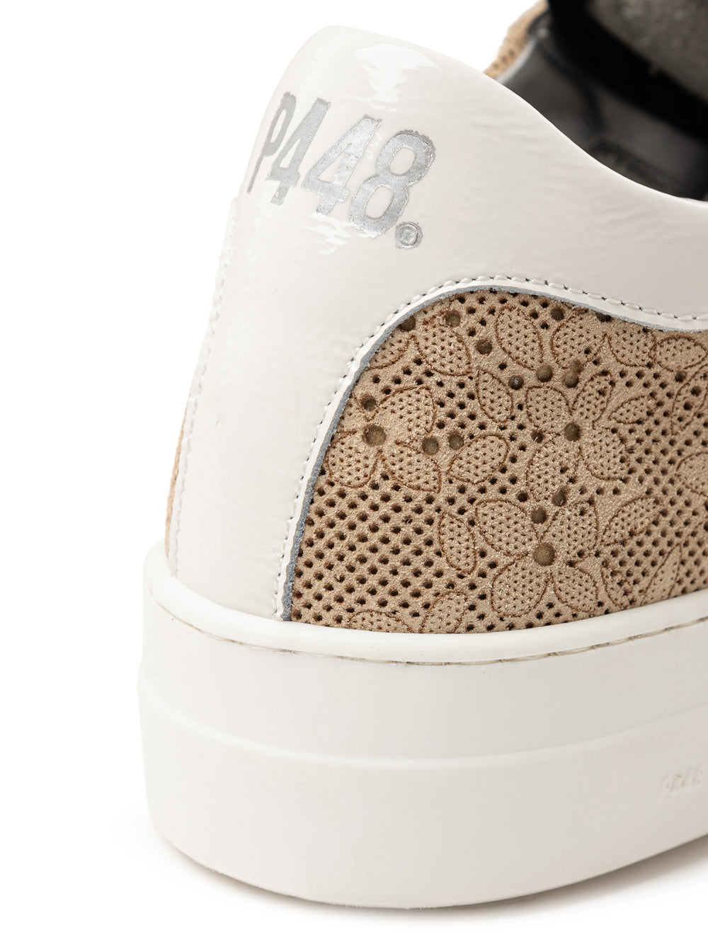 P448 F22THEA-W Beige Sneakers