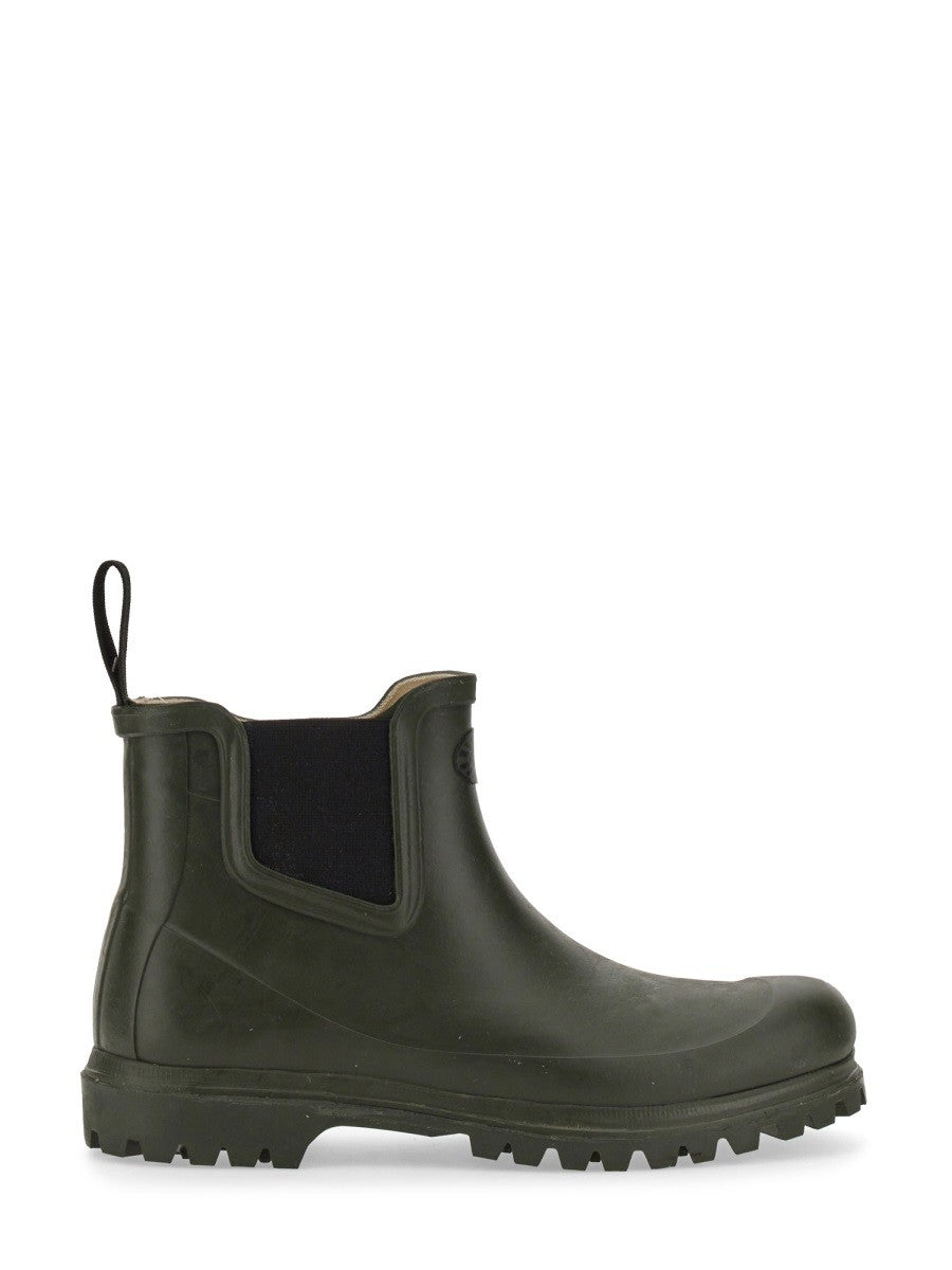rubber-boot