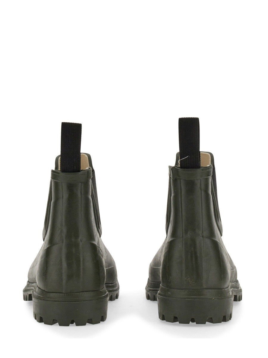 rubber-boot