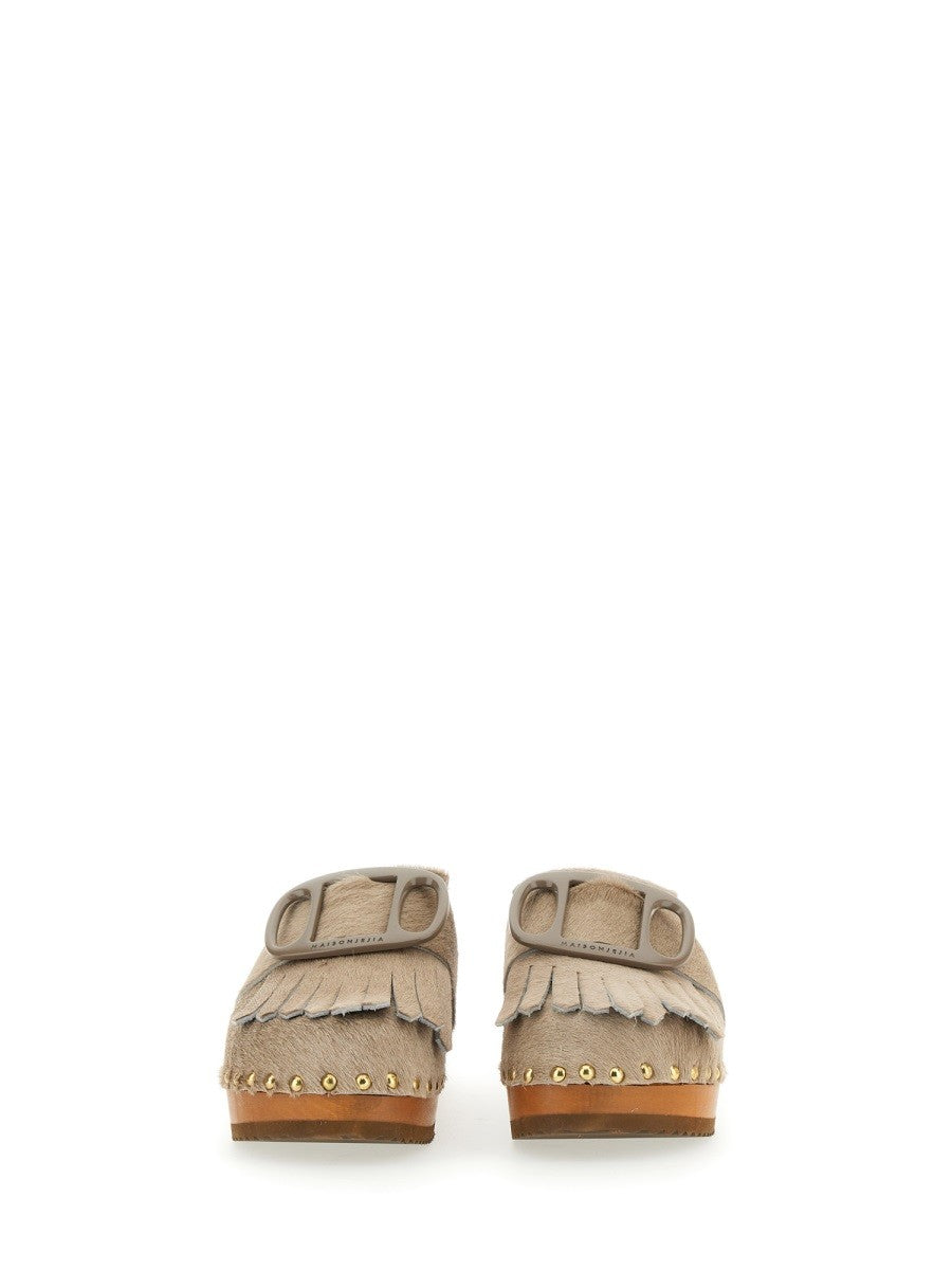sandal-seberg