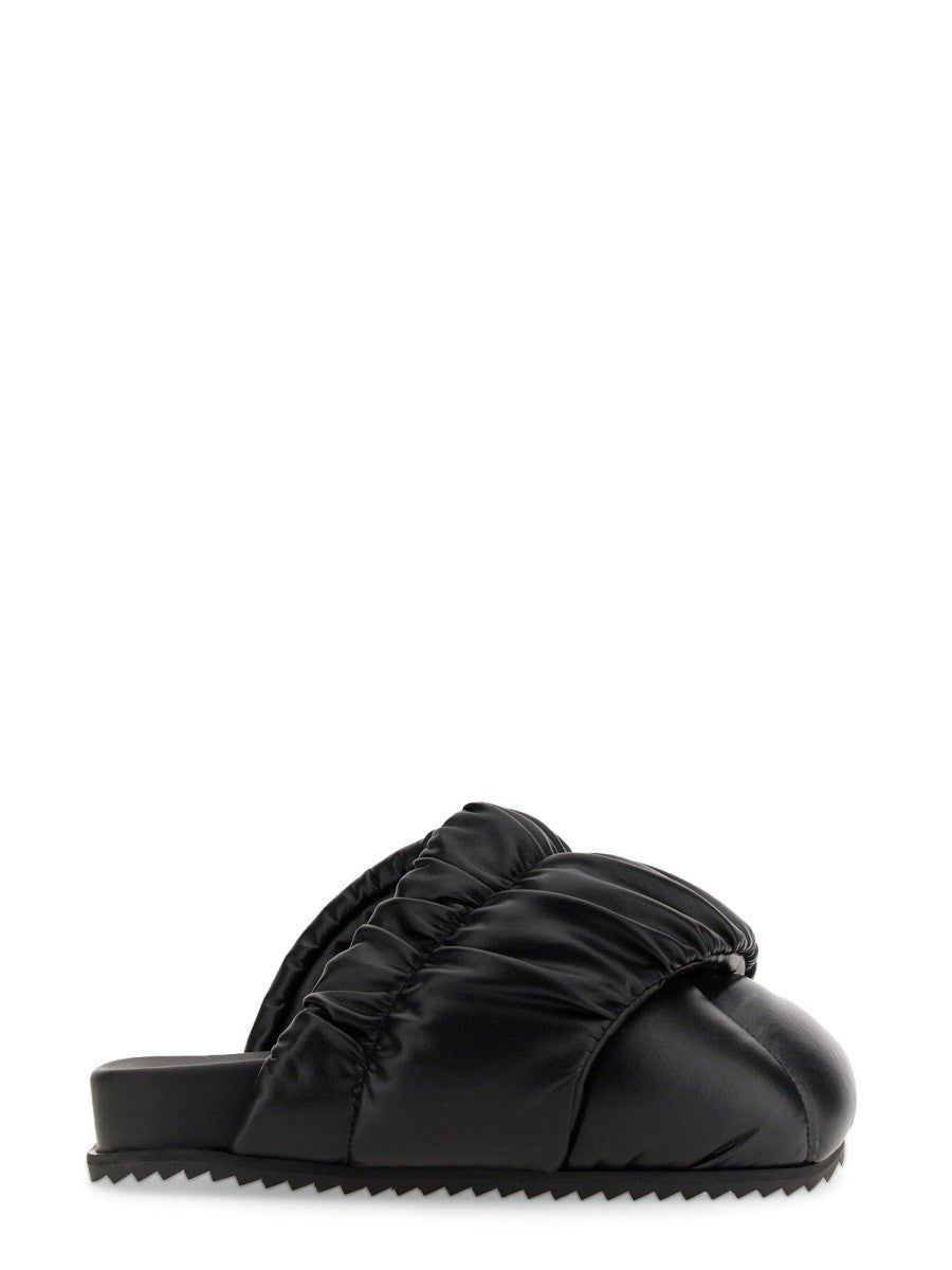 sandal-tent