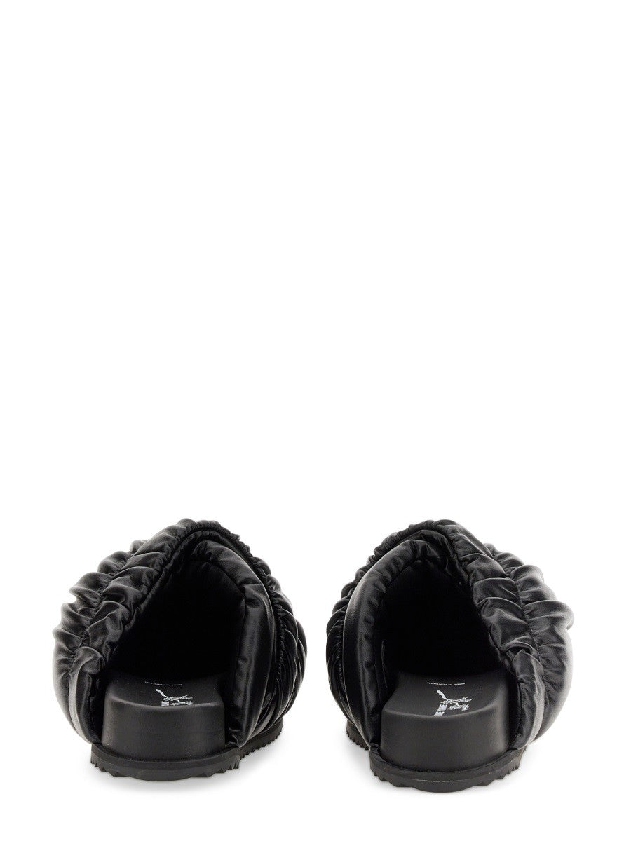 sandal-tent