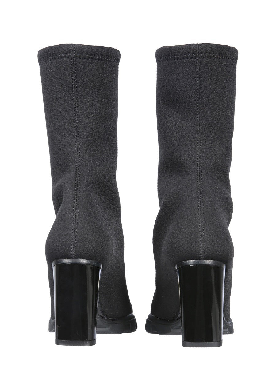 slim-tread-boots