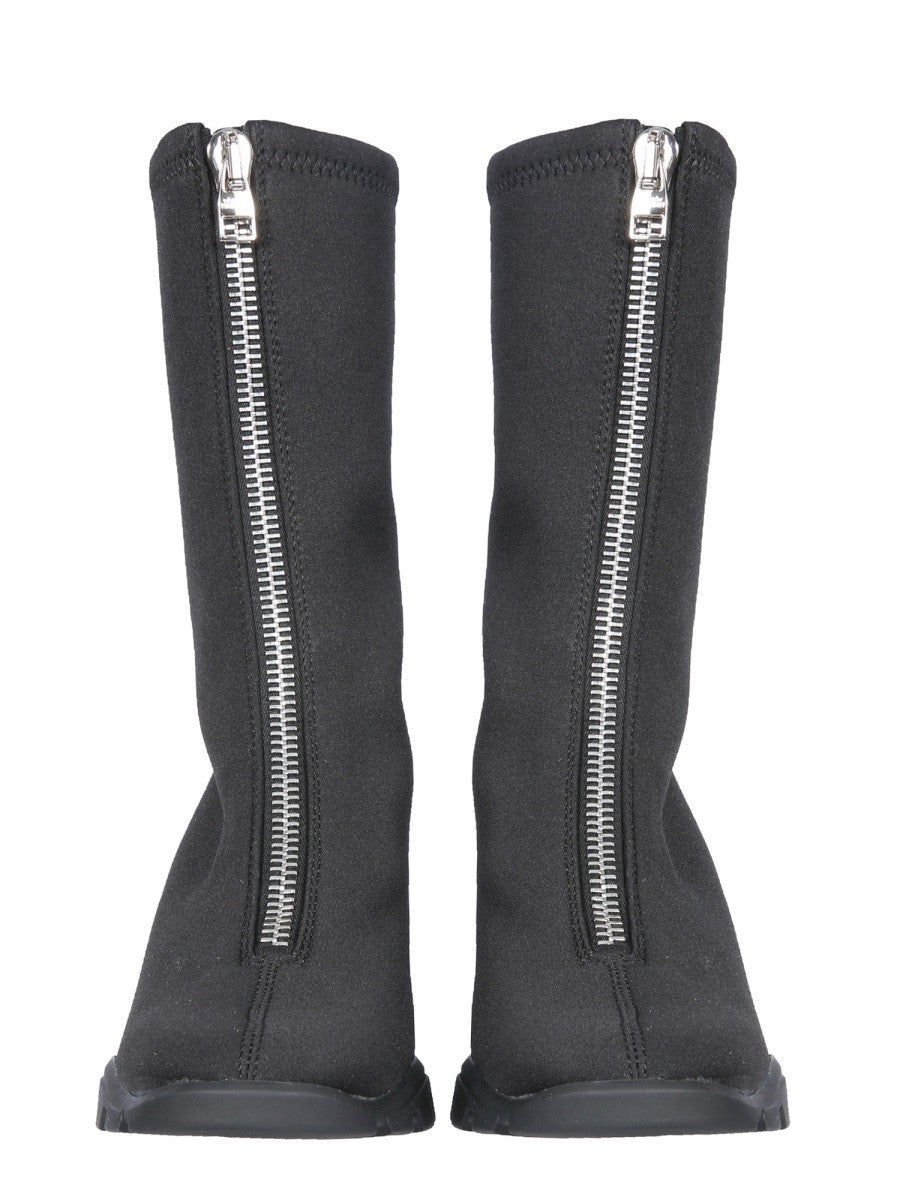 slim-tread-boots