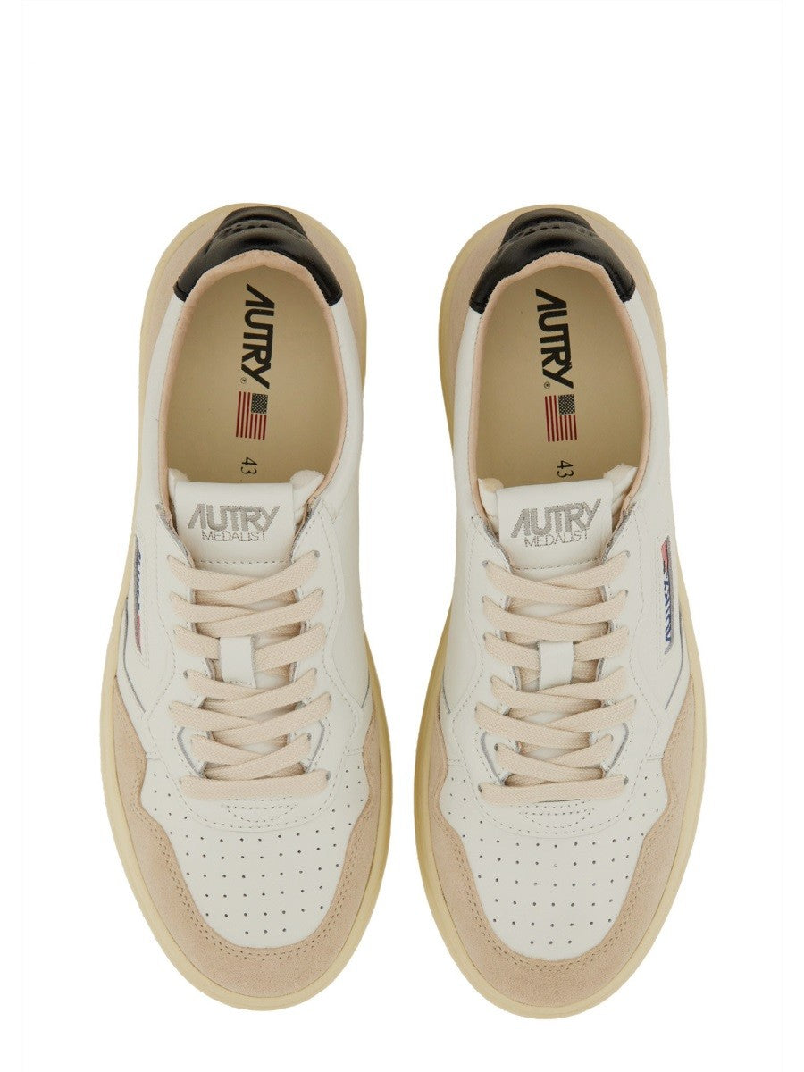 Autry MEDALIST LOW SNEAKER