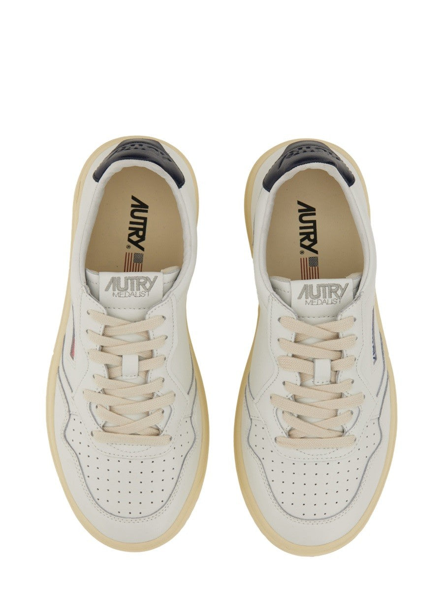 Autry MEDALIST LOW SNEAKER