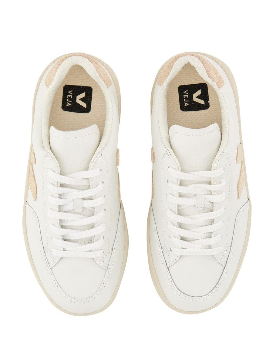 sneaker-v-12