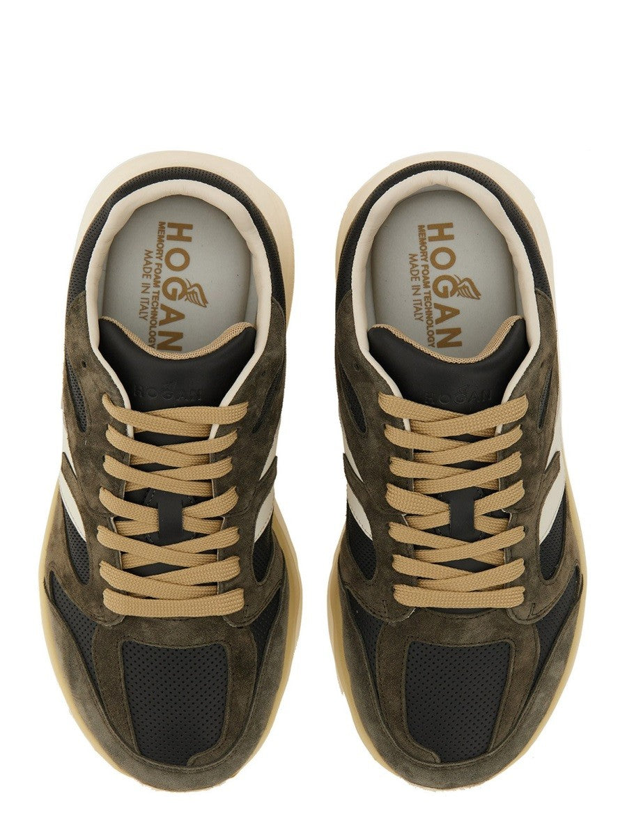 Hogan SNEAKER WITH LOGO