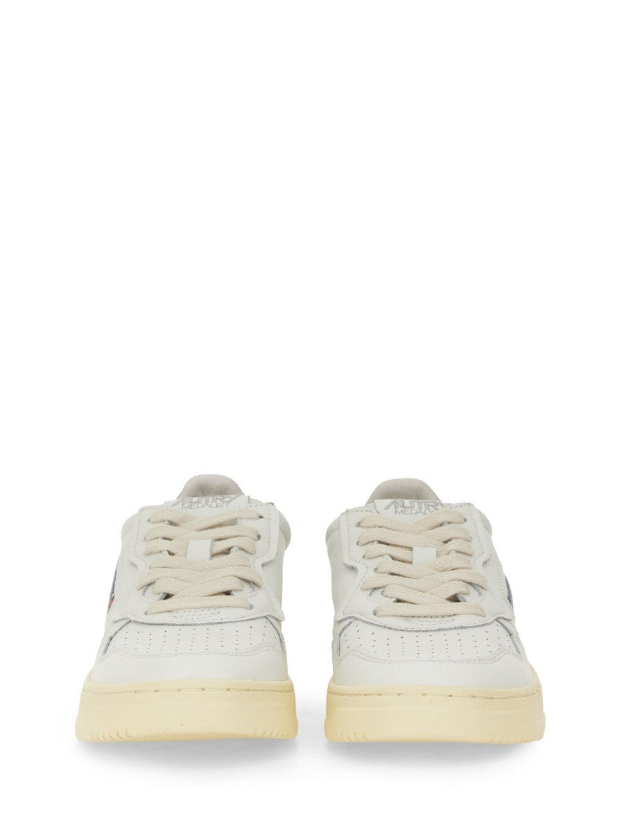 Autry "MEDALIST LOW" SNEAKER