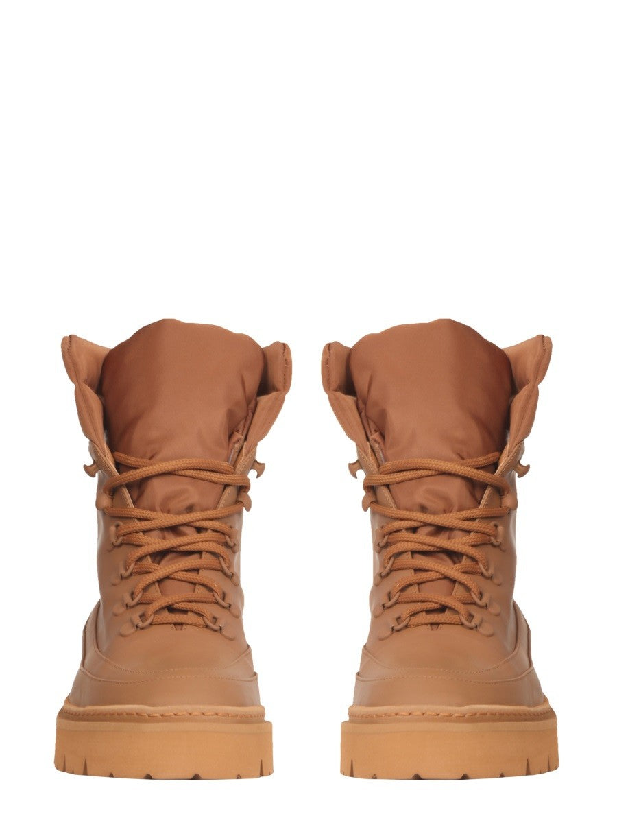 terra-hiking-boots