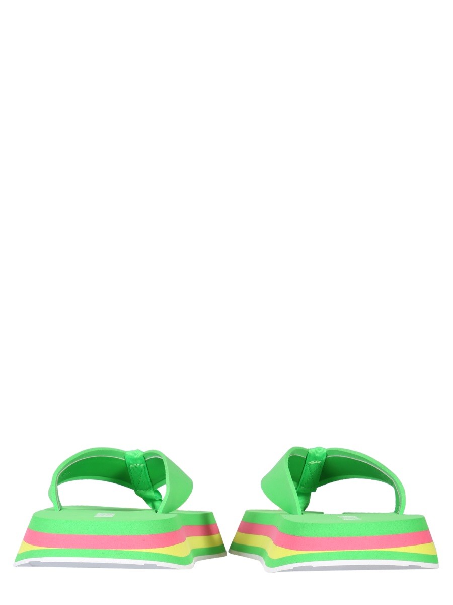 thong-sandals