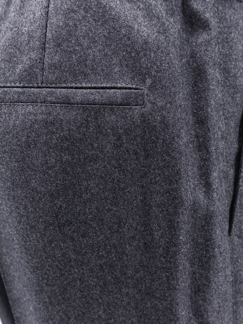 Brunello Cucinelli Virgin wool trousers with drawstring