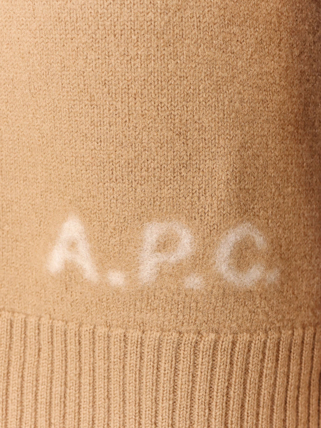 A.P.C. Walter vrgin wool turtleneck