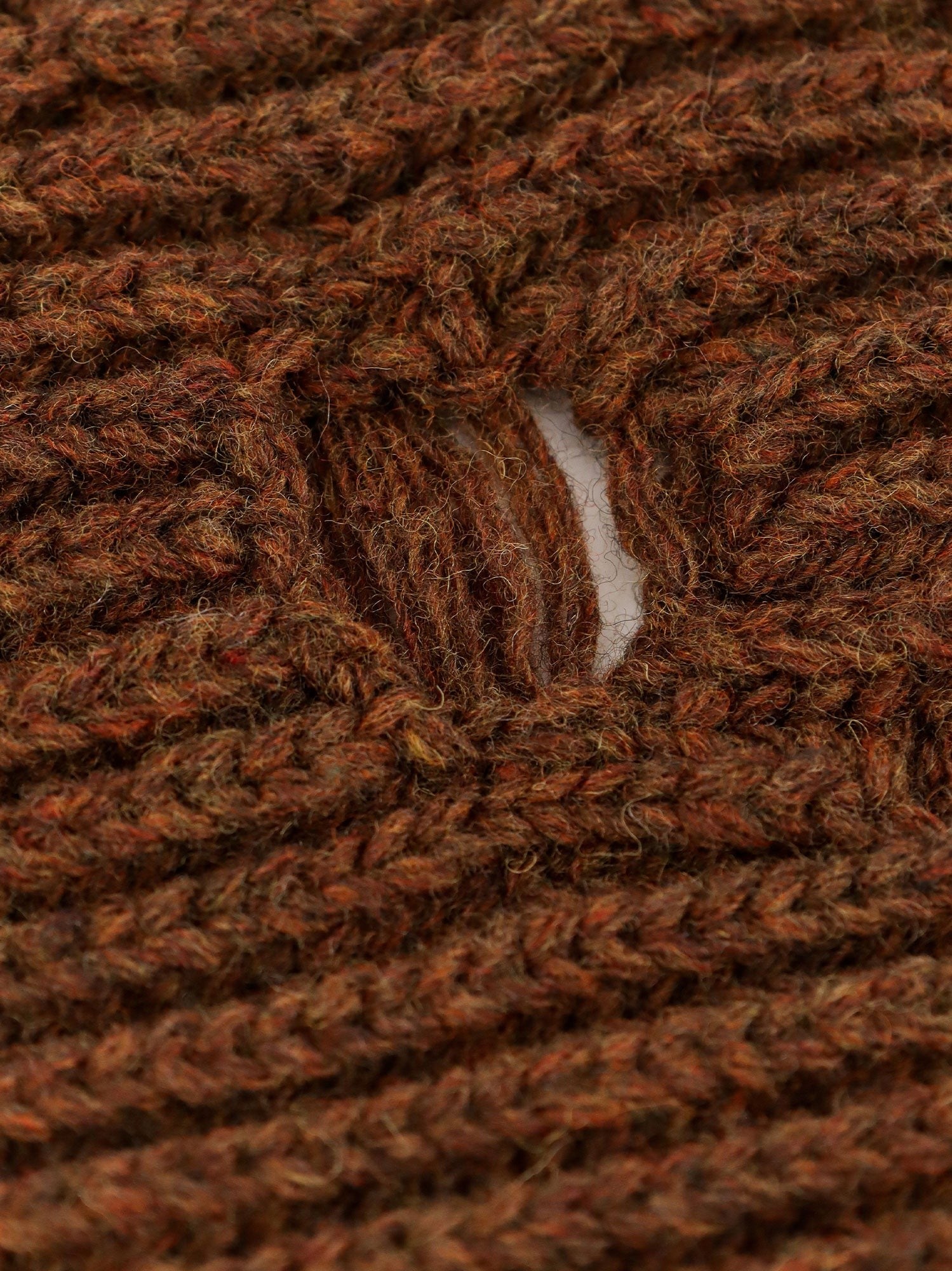 MM6 MAISON MARGIELA Wool blend scarf with distressed effect